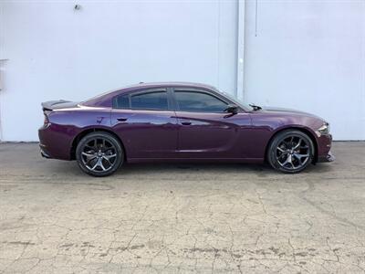 2020 Dodge Charger SXT - Photo 9 - Crest Hill, IL 60403