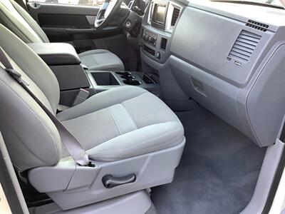 2007 Dodge Ram 1500 Laramie - Photo 29 - Crest Hill, IL 60403