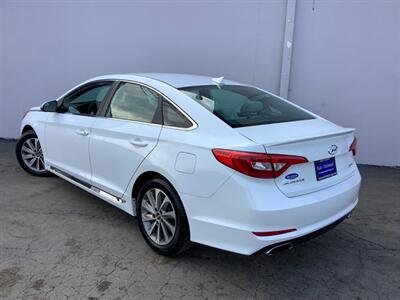 2015 Hyundai SONATA Limited   - Photo 4 - Crest Hill, IL 60403