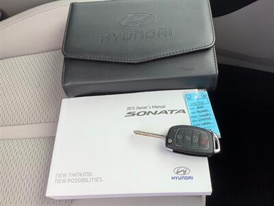 2015 Hyundai SONATA Limited   - Photo 29 - Crest Hill, IL 60403