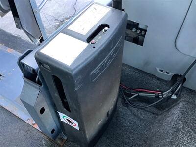 2007 Ford E-Series Wagon E-150 XL  SPINAL CORD INJURY VAN HANDICAP VAN SEE DESCRIPTION - Photo 27 - Crest Hill, IL 60403