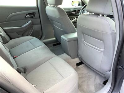 2015 Chevrolet Malibu LS - Photo 26 - Crest Hill, IL 60403