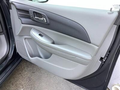 2015 Chevrolet Malibu LS - Photo 27 - Crest Hill, IL 60403