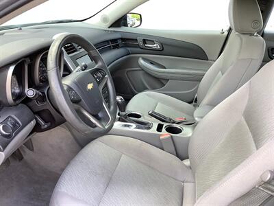 2015 Chevrolet Malibu LS - Photo 16 - Crest Hill, IL 60403