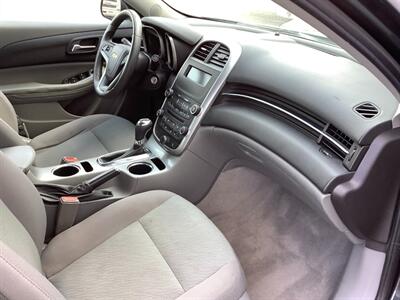 2015 Chevrolet Malibu LS - Photo 28 - Crest Hill, IL 60403