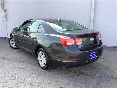 2015 Chevrolet Malibu LS - Photo 4 - Crest Hill, IL 60403