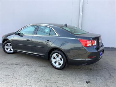 2015 Chevrolet Malibu LS - Photo 5 - Crest Hill, IL 60403