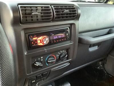 2002 Jeep Wrangler X   - Photo 14 - Crest Hill, IL 60403