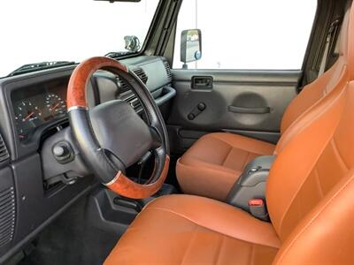 2002 Jeep Wrangler X   - Photo 12 - Crest Hill, IL 60403