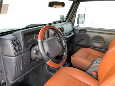 2002 Jeep Wrangler X   - Photo 13 - Crest Hill, IL 60403