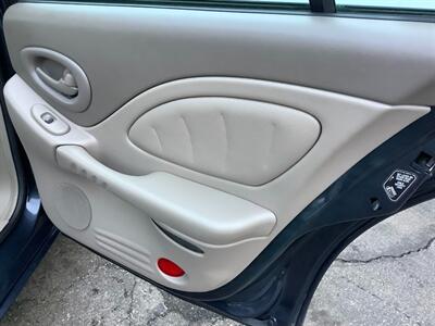 2000 Pontiac Bonneville SSEi   - Photo 24 - Crest Hill, IL 60403