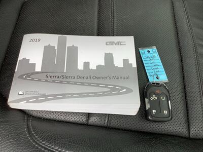 2019 GMC Sierra 1500 Denali   - Photo 34 - Crest Hill, IL 60403