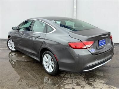 2015 Chrysler 200 Limited   - Photo 3 - Crest Hill, IL 60403