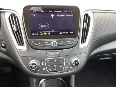 2024 Chevrolet Malibu LT - Photo 17 - Crest Hill, IL 60403