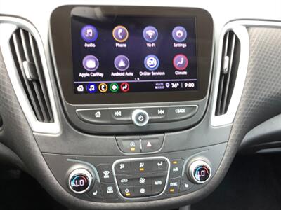 2024 Chevrolet Malibu LT - Photo 18 - Crest Hill, IL 60403