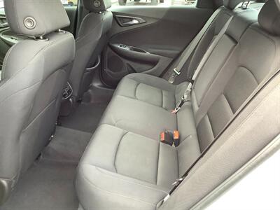 2024 Chevrolet Malibu LT - Photo 28 - Crest Hill, IL 60403