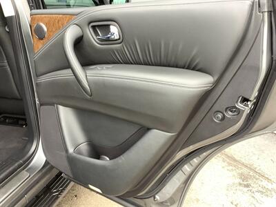2016 INFINITI QX80   - Photo 35 - Crest Hill, IL 60403
