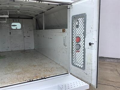 2016 Ford E-350 SD   - Photo 26 - Crest Hill, IL 60403