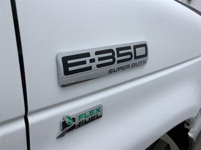 2016 Ford E-350 SD   - Photo 42 - Crest Hill, IL 60403