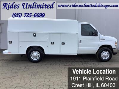 2016 Ford E-350 SD   - Photo 1 - Crest Hill, IL 60403