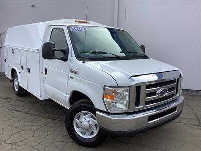 2016 Ford E-350 SD   - Photo 8 - Crest Hill, IL 60403