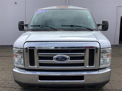 2016 Ford E-350 SD   - Photo 10 - Crest Hill, IL 60403
