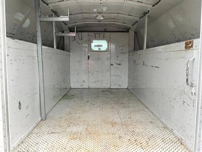 2016 Ford E-350 SD   - Photo 28 - Crest Hill, IL 60403