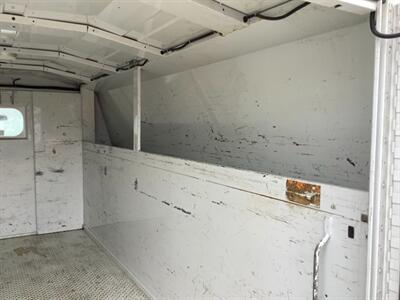 2016 Ford E-350 SD   - Photo 30 - Crest Hill, IL 60403