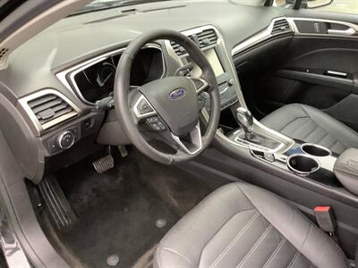 2013 Ford Fusion SE - Photo 13 - Crest Hill, IL 60403