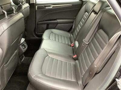 2013 Ford Fusion SE - Photo 25 - Crest Hill, IL 60403