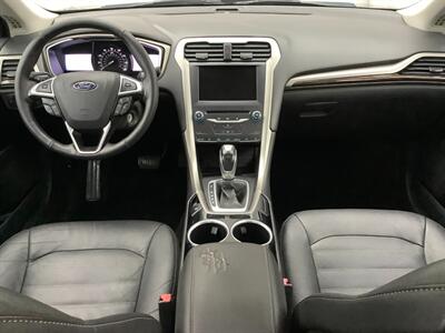 2013 Ford Fusion SE - Photo 38 - Crest Hill, IL 60403