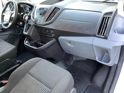 2018 Ford Transit 250   - Photo 24 - Crest Hill, IL 60403