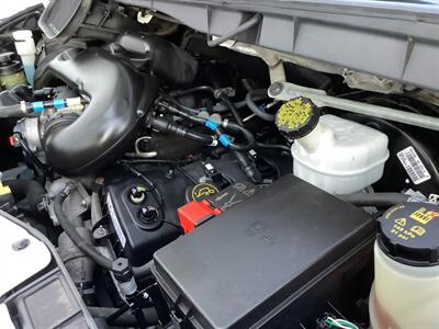 2018 Ford Transit 250   - Photo 42 - Crest Hill, IL 60403