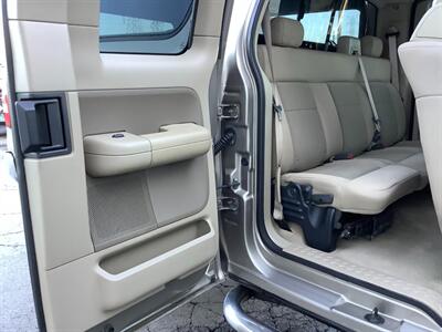 2004 Ford F-150 XLT   - Photo 16 - Crest Hill, IL 60403