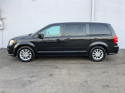 2013 Dodge Grand Caravan R/T   - Photo 3 - Crest Hill, IL 60403