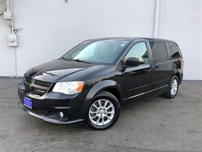 2013 Dodge Grand Caravan R/T   - Photo 2 - Crest Hill, IL 60403