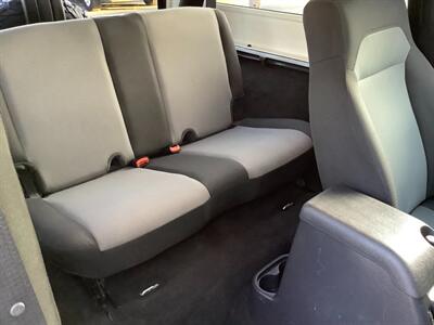 2005 Jeep Wrangler Unlimited - Photo 27 - Crest Hill, IL 60403