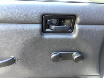 2005 Jeep Wrangler Unlimited - Photo 12 - Crest Hill, IL 60403