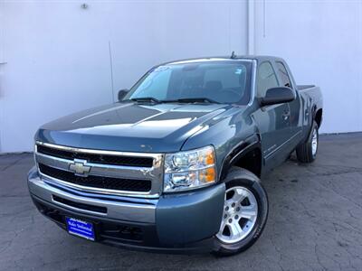 2010 Chevrolet Silverado 1500 LT   - Photo 2 - Crest Hill, IL 60403