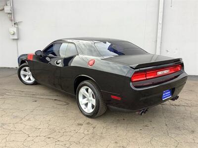 2011 Dodge Challenger R/T   - Photo 4 - Crest Hill, IL 60403