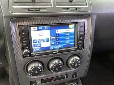 2011 Dodge Challenger R/T   - Photo 15 - Crest Hill, IL 60403