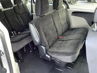 2019 Dodge Grand Caravan SE Plus   - Photo 29 - Crest Hill, IL 60403