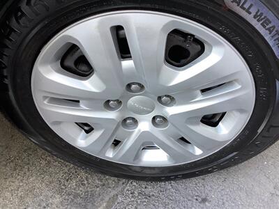 2019 Dodge Grand Caravan SE Plus   - Photo 42 - Crest Hill, IL 60403