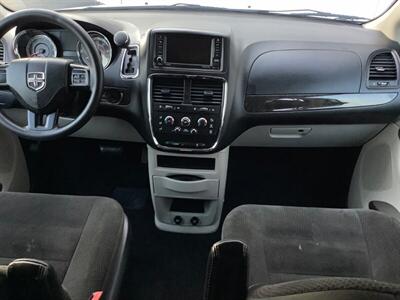 2019 Dodge Grand Caravan SE Plus   - Photo 37 - Crest Hill, IL 60403