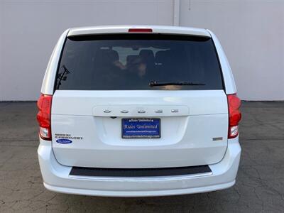 2019 Dodge Grand Caravan SE Plus   - Photo 5 - Crest Hill, IL 60403