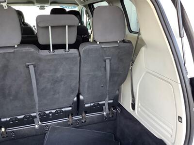2019 Dodge Grand Caravan SE Plus   - Photo 39 - Crest Hill, IL 60403