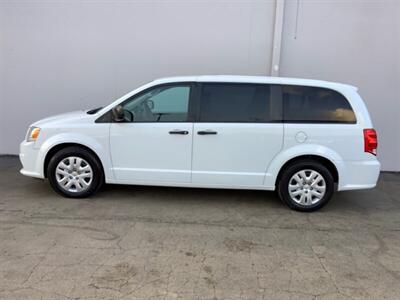 2019 Dodge Grand Caravan SE Plus   - Photo 3 - Crest Hill, IL 60403