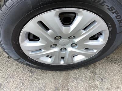 2019 Dodge Grand Caravan SE Plus   - Photo 43 - Crest Hill, IL 60403