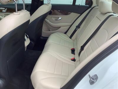 2017 Mercedes-Benz C 300   - Photo 43 - Crest Hill, IL 60403