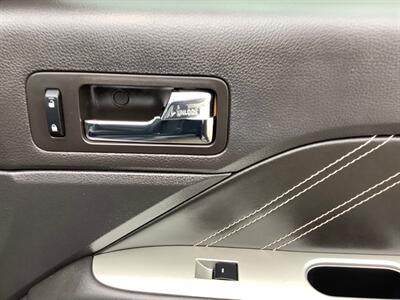 2010 Ford Fusion Sport   - Photo 25 - Crest Hill, IL 60403
